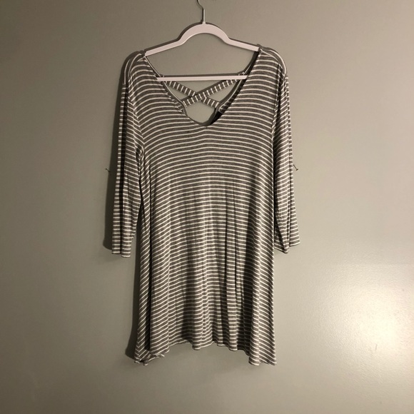 Olivia Sky Striped Gray and White Tunic Top - Picture 5 of 16